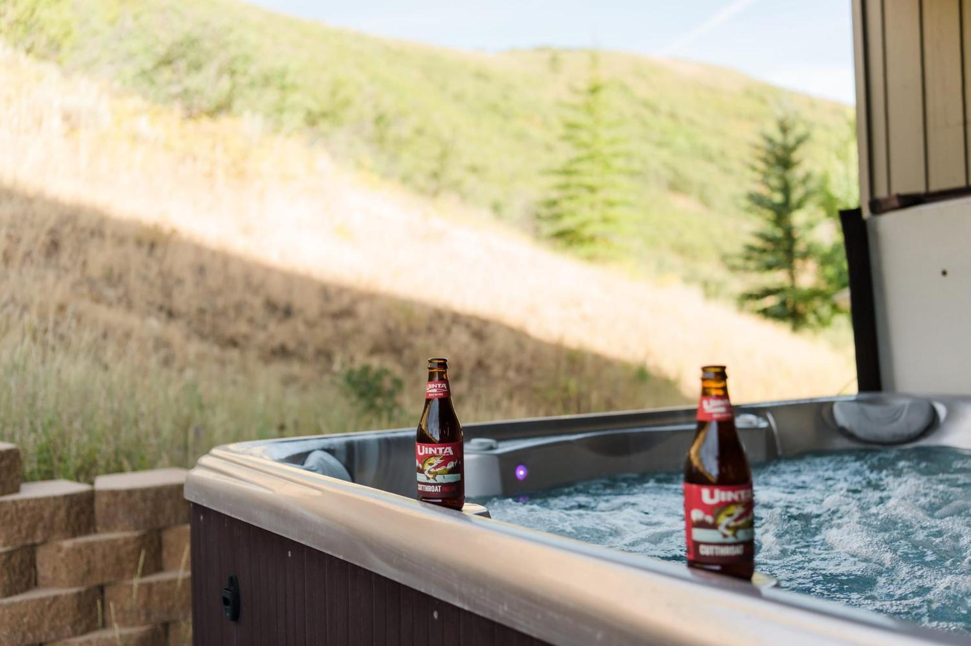 Mason By Avantstay Sleeps 16 Modern Mountain Escape W Hot Tub Park City Exterior photo